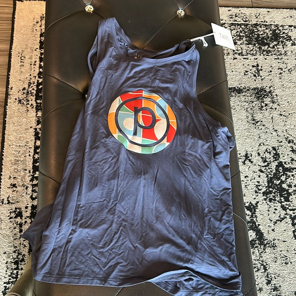 NWT Pure Barre Circle P tie back tank